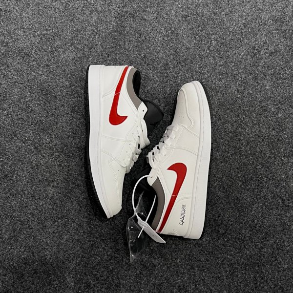 J-1 LOW WHITE GYM RED (1:1 PREMIUM)