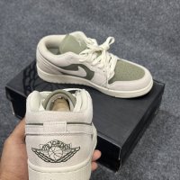 JORDAN 1 LOW SE MEDIUM OLIVE SAIL (1:1 GRADE)